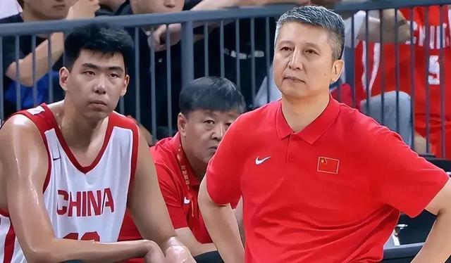电讯报：图赫尔拒绝政治化英格兰队，和索斯盖特形成鲜明对比