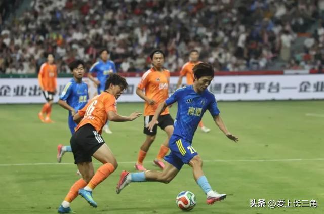 继高诗岩后,男篮又一人或离队!位置被王俊杰顶替,年仅23岁却伤病缠身