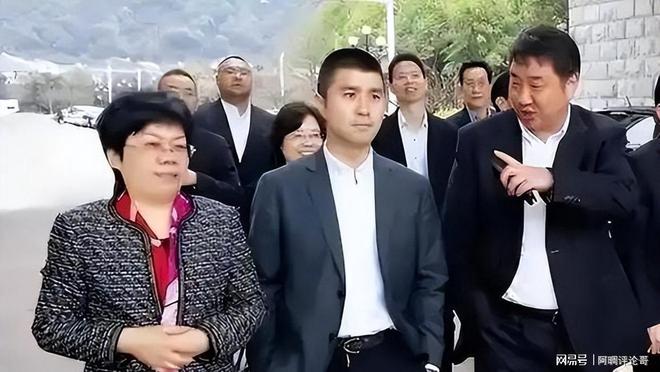贾国龙最新发声:结合西贝惨痛的教训,“恳请监管部门进一步厘清高流量网络账号的言论边界,区分正常舆论监督与网络软暴力等”