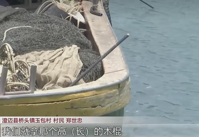 闹大了，周星驰问张艺兴：下次我还找你拍戏,零片酬行吗，张艺兴回应显情商，他在片场长时间暴晒，皮肤晒得黝黑，完全褪去了精致妆感