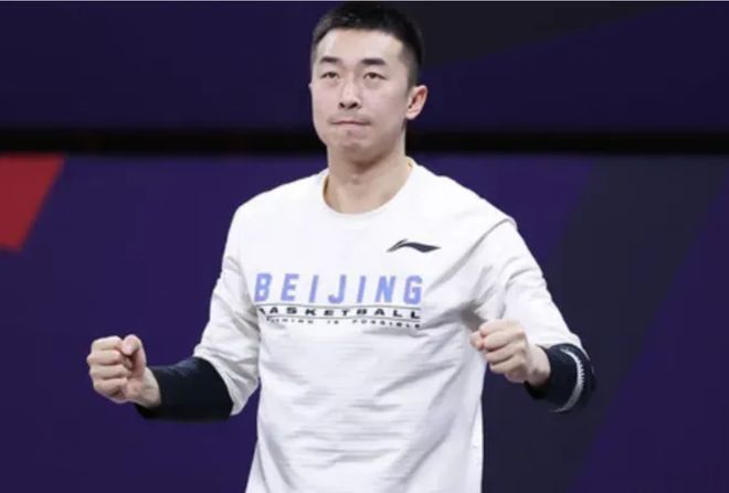 加拿大大师赛爆冷频频,四位前十首轮游!