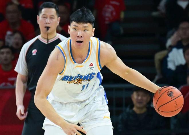 西蒙尼疯狂抓头!25岁李刚仁无视4人:轰20米世界波 斩获全场MVP