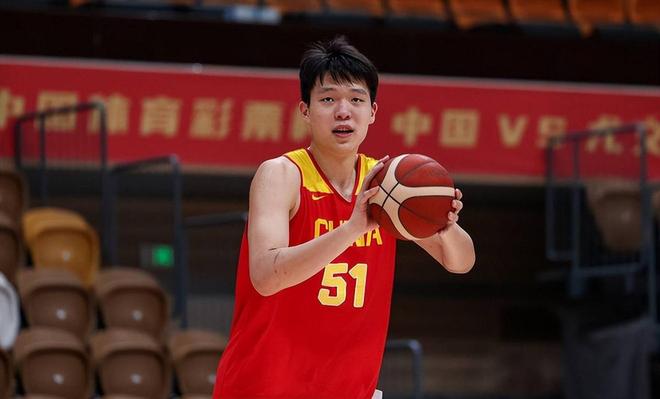 美媒晒SGA荣誉直言不以成败论英雄!美记建议今夏追扬尼斯组三巨