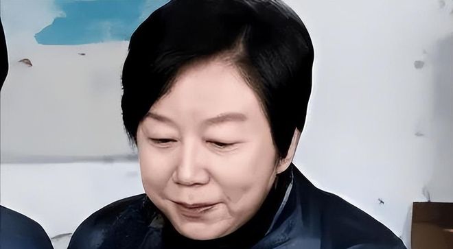 库里接班人风光不再！鹈鹕大甩卖普尔千万合同，只为给新帅补强